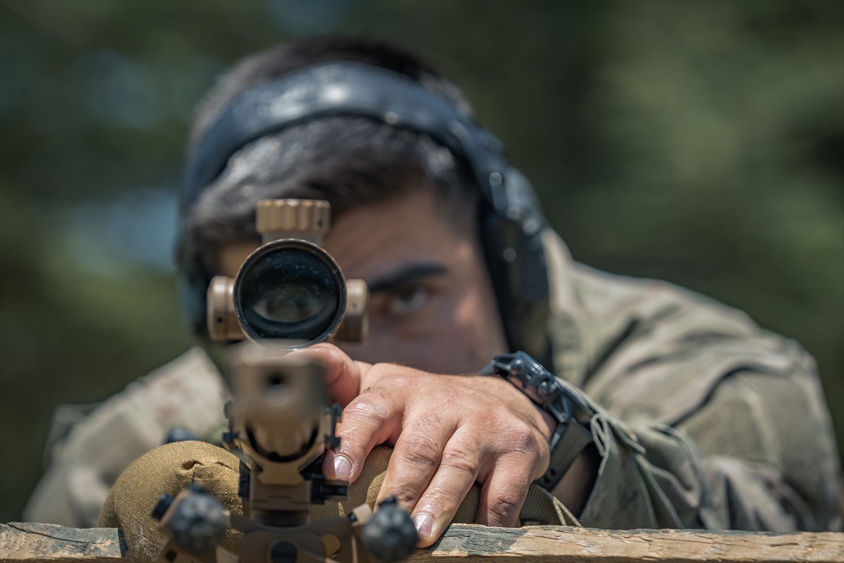 TSK'nın şampiyon keskin nişancıları, zorlu eğitimlerle göreve hazırlanıyor