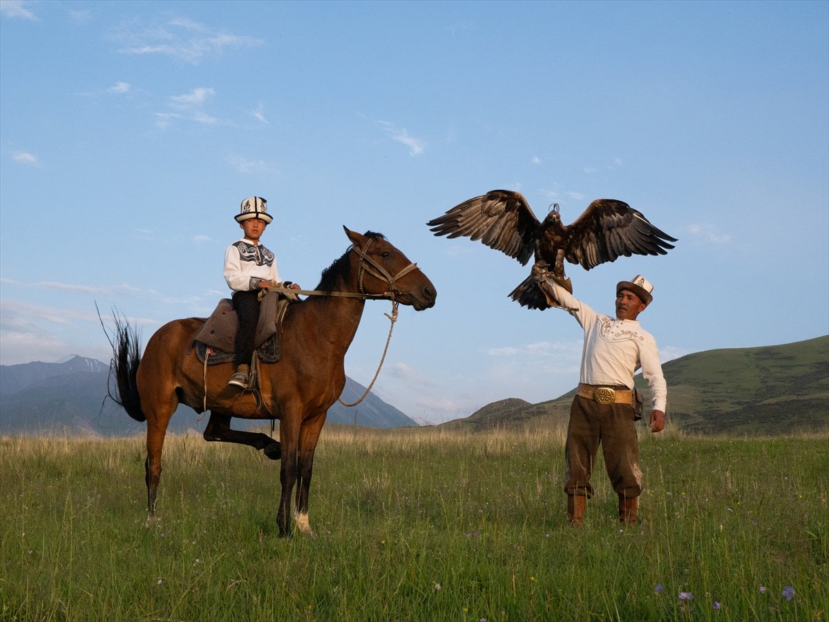 Kırgızistan’da asırlardır devam eden gelenek: Kartal Terbiyeciliği
