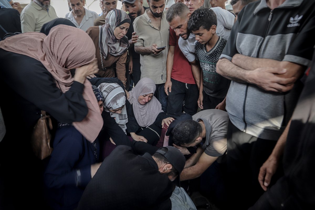 İsrail, yine yardım dağıtım noktasına saldırdı