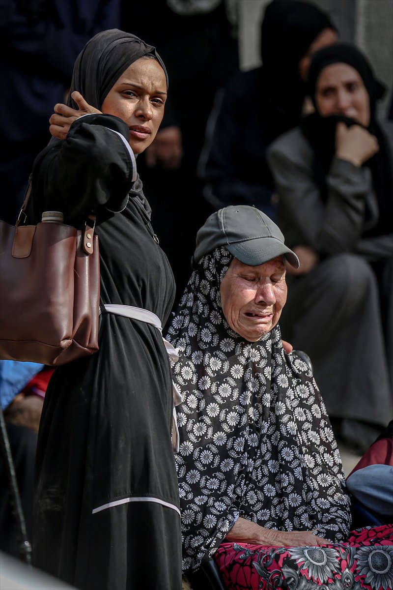 İsrail, yine yardım dağıtım noktasına saldırdı