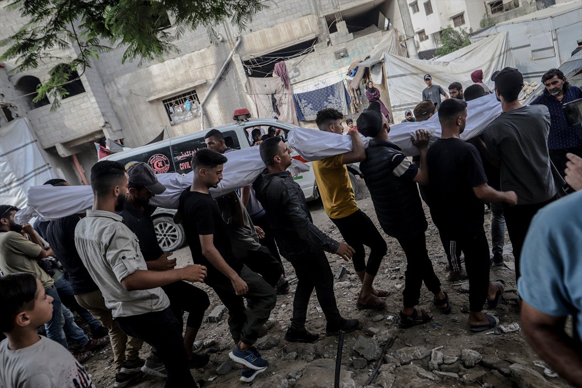 İsrail, yine yardım dağıtım noktasına saldırdı