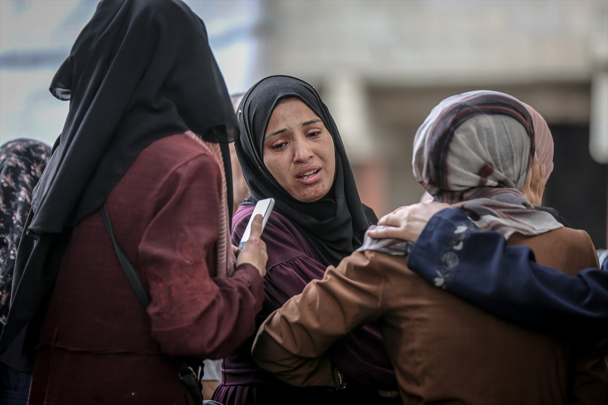 İsrail, yine yardım dağıtım noktasına saldırdı