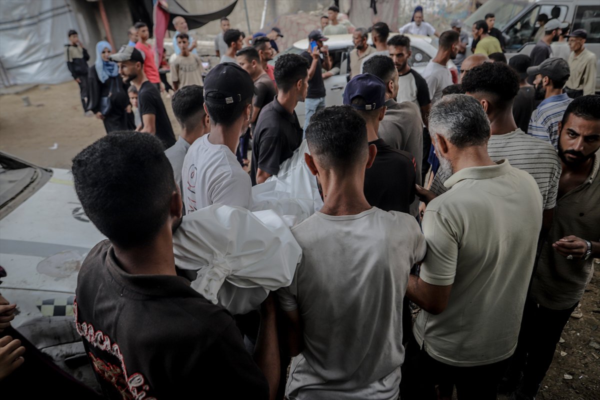 İsrail, yine yardım dağıtım noktasına saldırdı