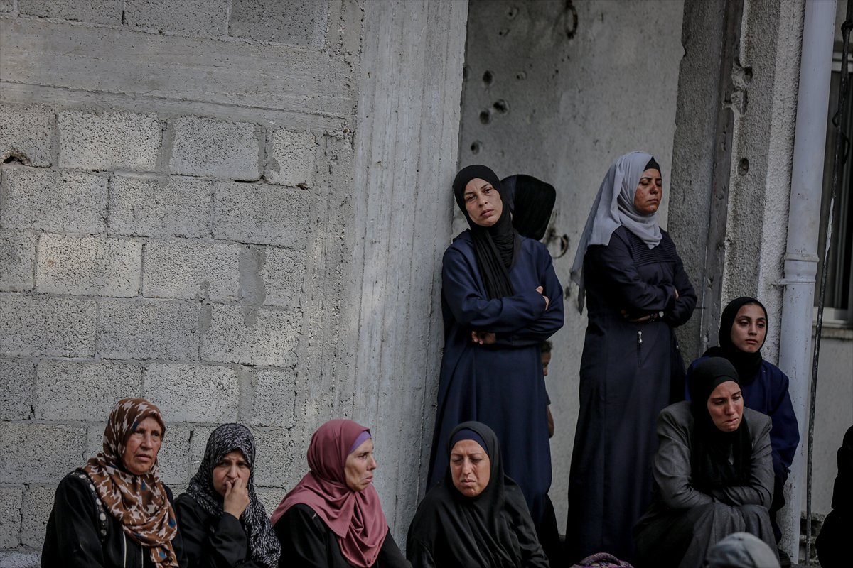 İsrail, yine yardım dağıtım noktasına saldırdı