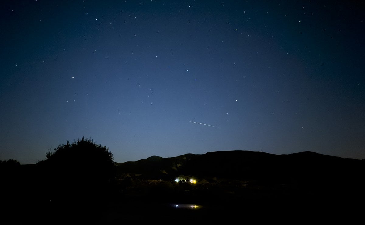 Yurt genelinde meteor yağmurundan büyüleyici kareler