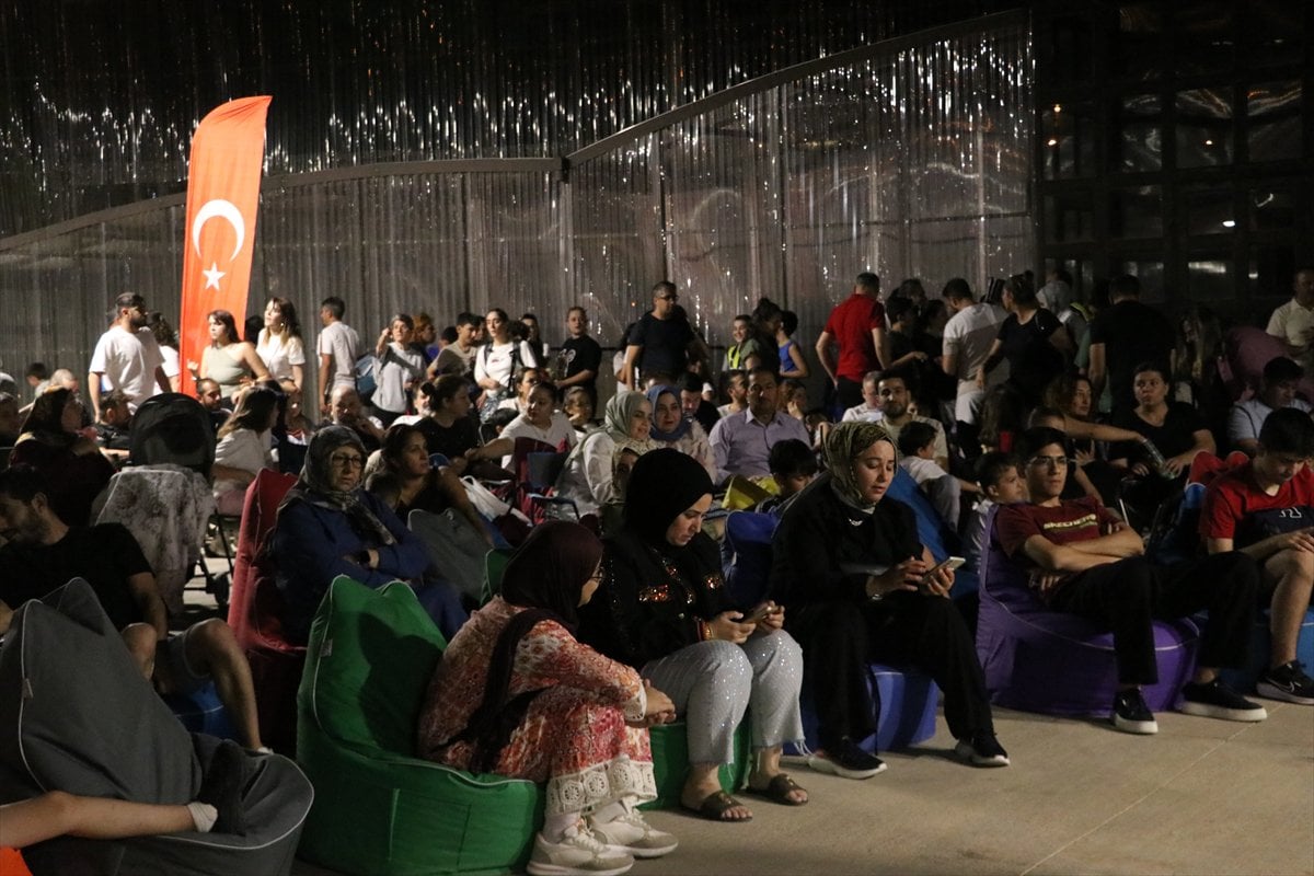 Yurt genelinde meteor yağmurundan büyüleyici kareler