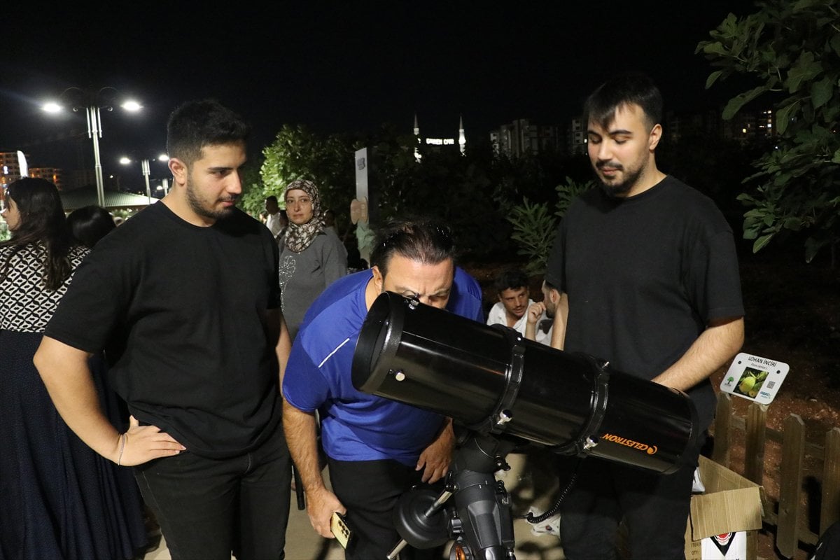 Yurt genelinde meteor yağmurundan büyüleyici kareler