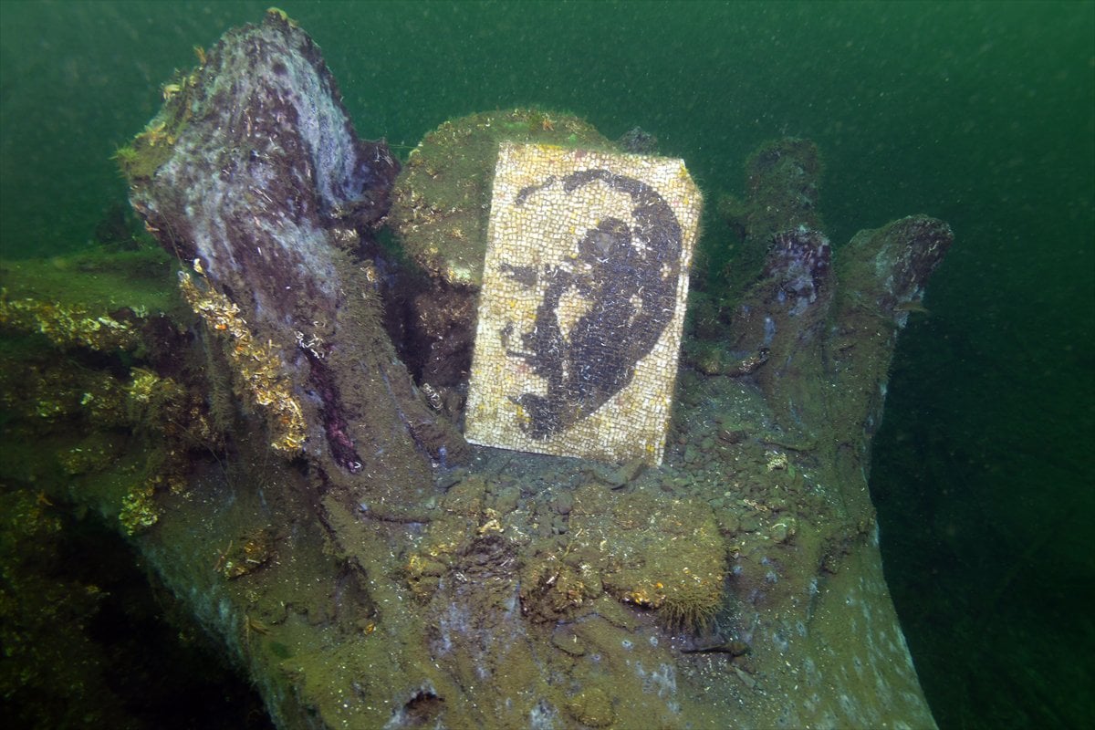 Marmara Depremi'nin su altındaki izleri