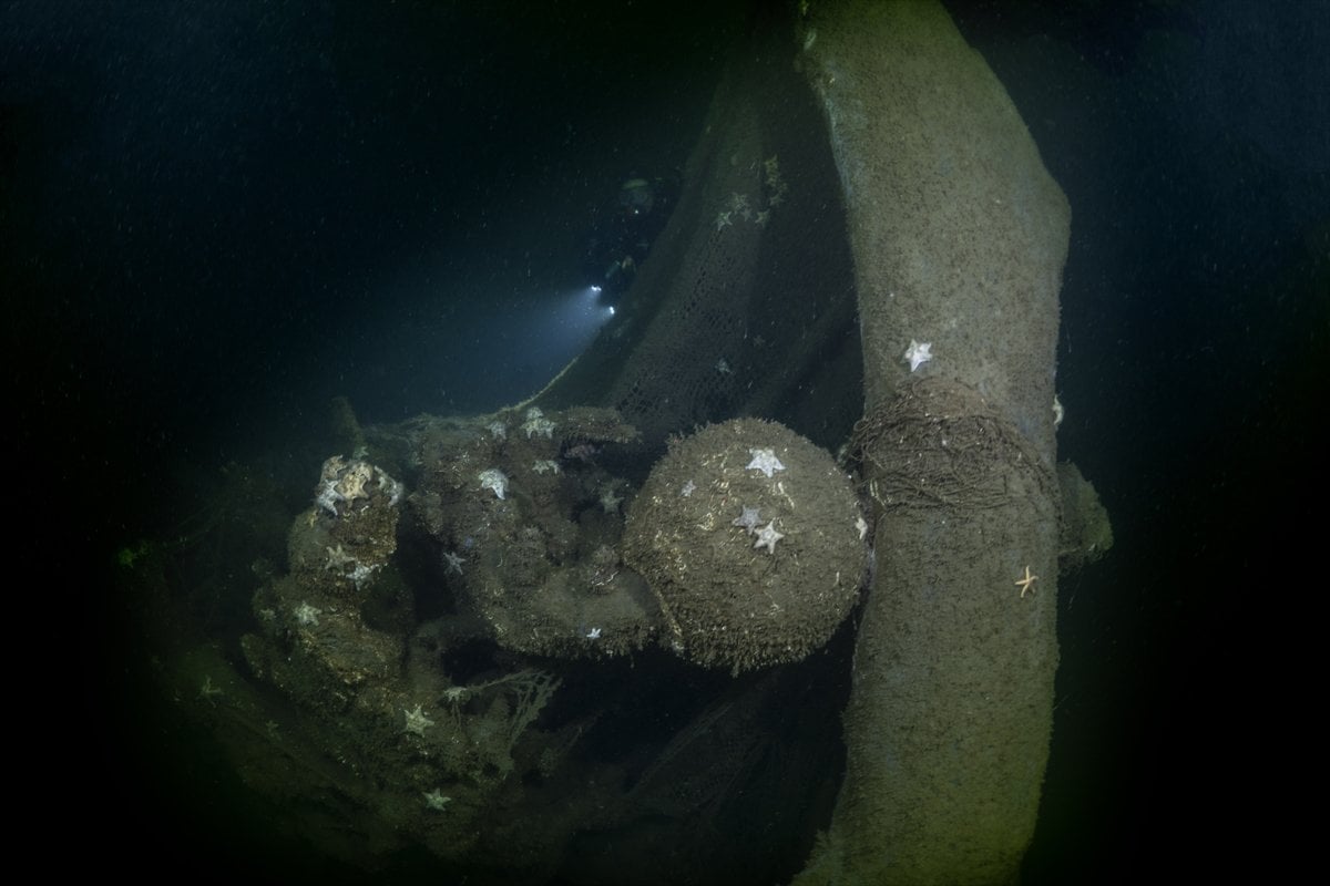 Marmara Depremi'nin su altındaki izleri