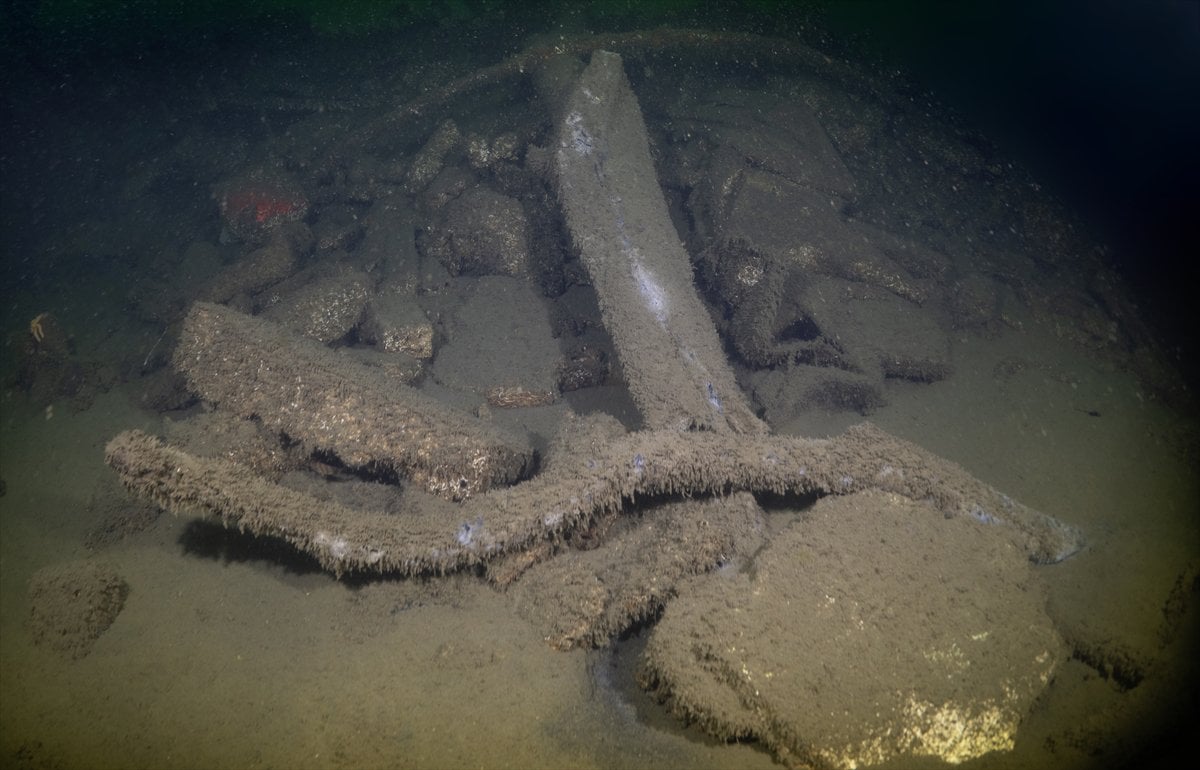 Marmara Depremi'nin su altındaki izleri