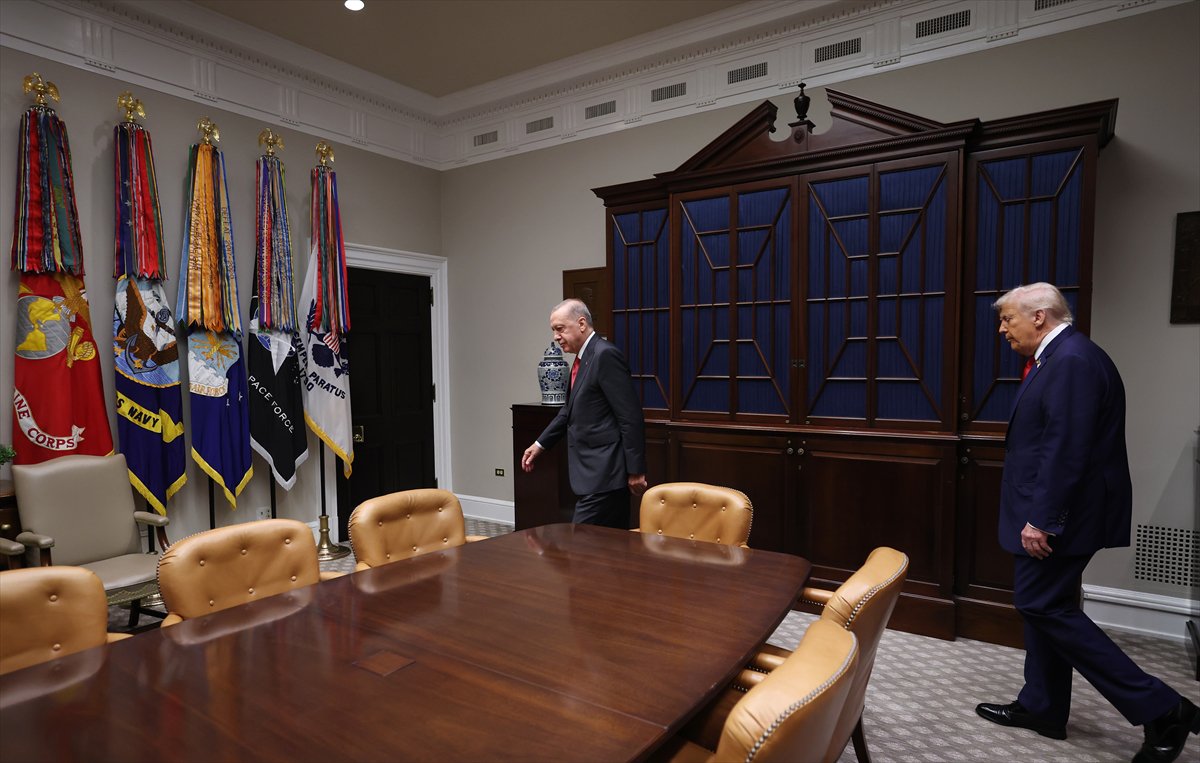 Cumhurbaşkanı Erdoğan ile ABD Başkanı Trump'ın görüşmesinden tarihi kareler