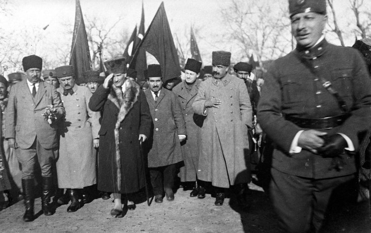 Saygıyla: Atatürk 87 yıl önce aramızdan ayrıldı