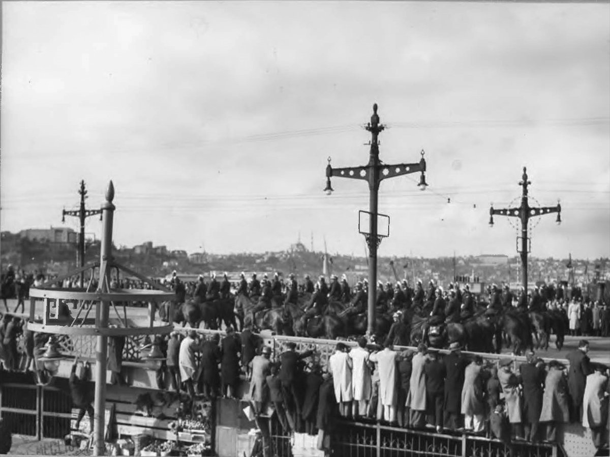 Saygıyla: Atatürk 87 yıl önce aramızdan ayrıldı