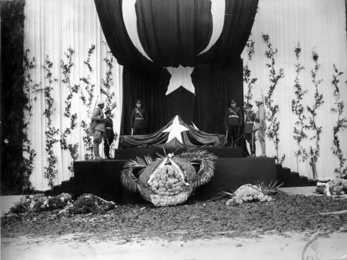 Saygıyla: Atatürk 87 yıl önce aramızdan ayrıldı