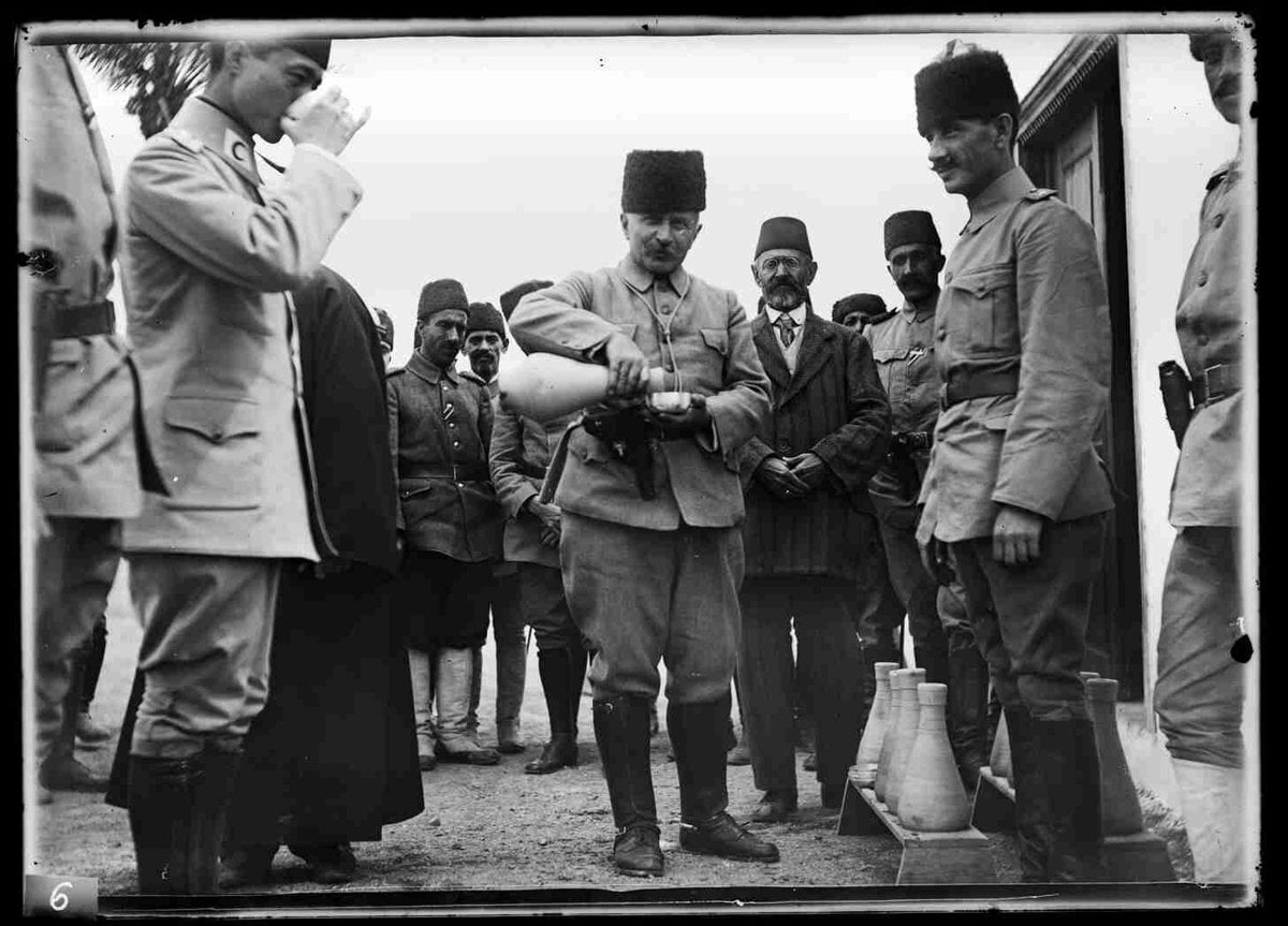 Fahreddin Paşa'nın 600'den fazla fotoğrafı erişime açıldı