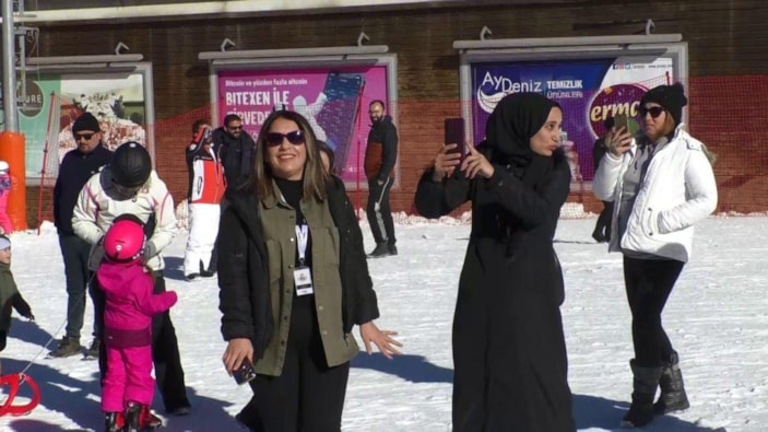 Kayakseverler Palandöken'de yeni yıla girdi
