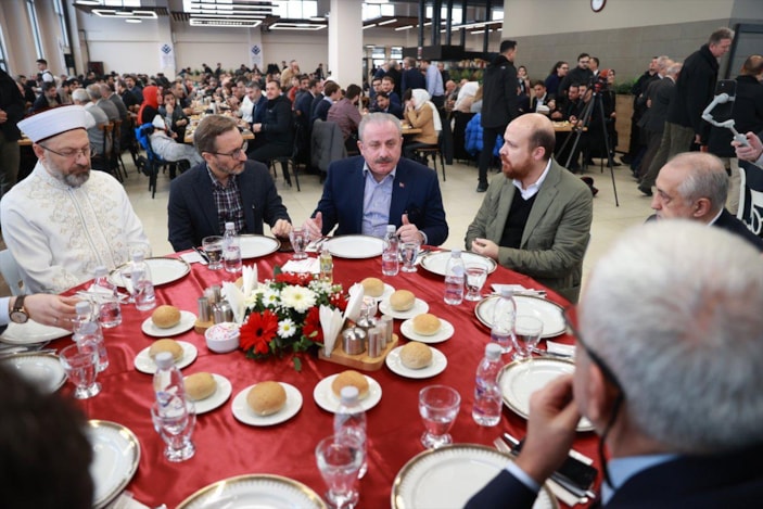 Fahrettin Altun: Türkiye son 20 yılda çok büyük dönüşüm geçirdi