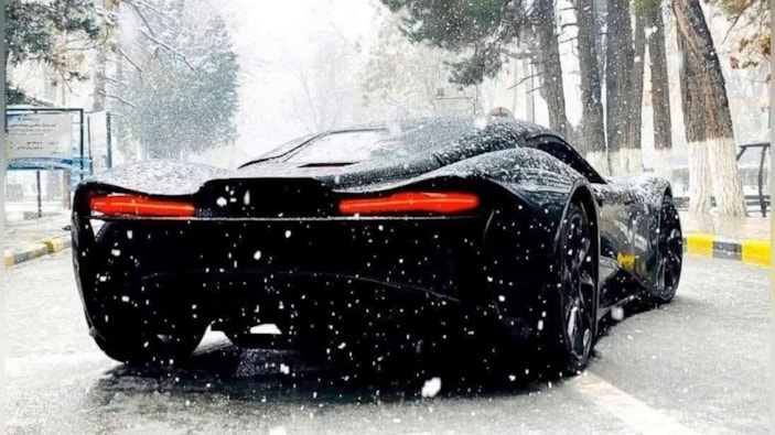 Taliban ilk yerli otomobilin prototipini test etti