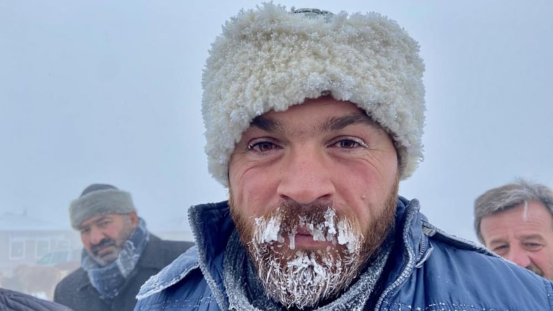 Doğu Anadolu'da sıcaklıklar sıfırın altına düştü: Buz tuttu