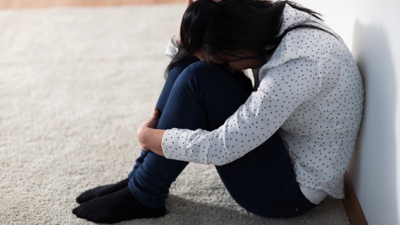 Aşağılık kompleksine sahip olduğunuzu gösteren 7 işaret