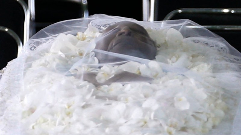 Pele'ye futbola başladığı sahada cenaze töreni