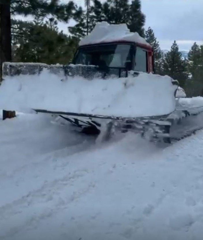Jeremy Renner kaza geçirdi