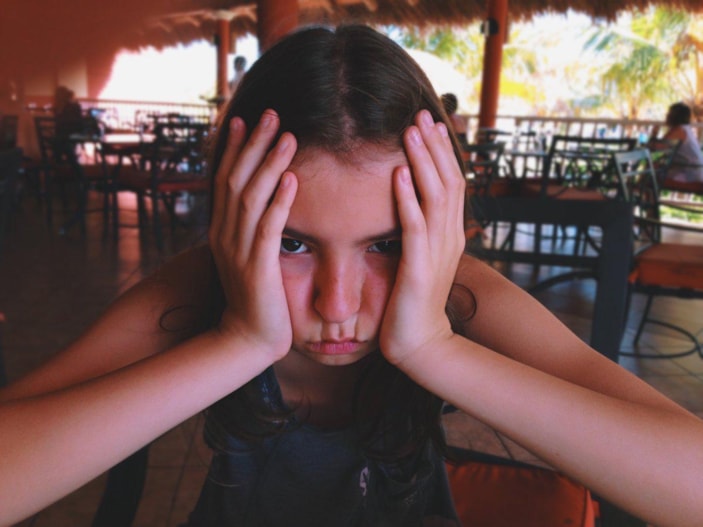 Aşağılık kompleksine sahip olduğunuzu gösteren 7 işaret