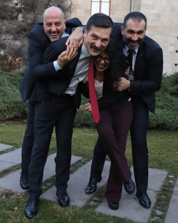 TİP milletvekillerinden '4'lü masa' fotoğrafı