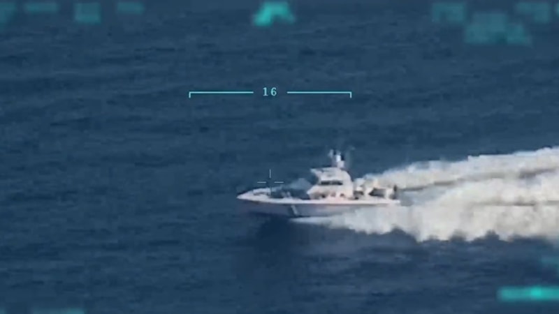 Yunanistan'ın ittiği göçmenler İHA ile tespit edildi