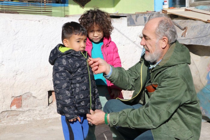 Çocuklarına hem annelik hem babalık yapıyor -2