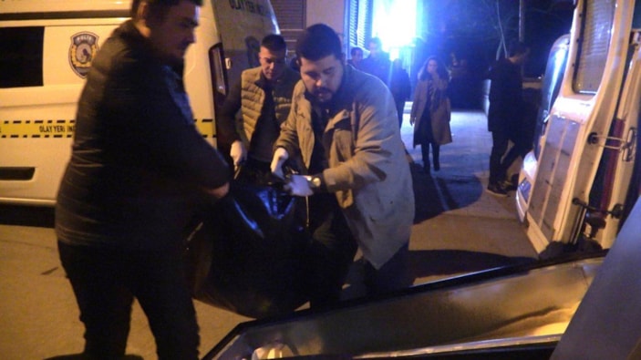 Denizli'de öğretmen kadın, evinde ölü bulundu