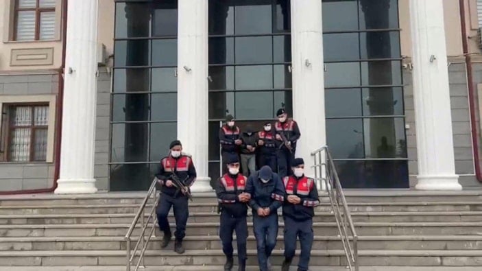 Kırıkkale'de köydeki evleri bir gecede soyan hırsızlar yakalandı