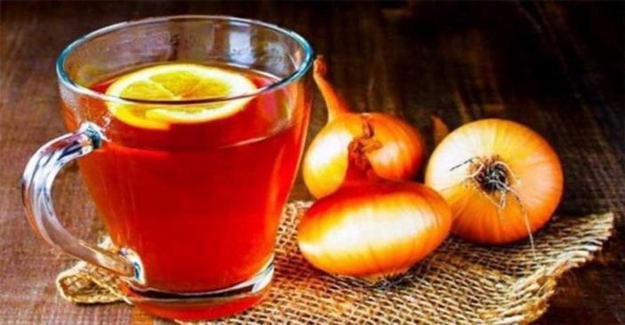 Soğan kabuklarını sakın çöpe atmayın! Meğer o hastalıkların dermanıymış...