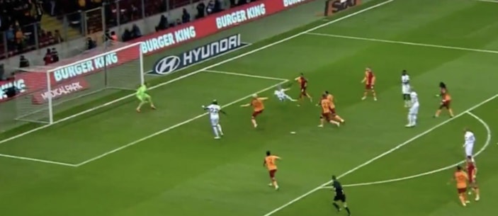 Taylan Antalyalı'dan Galatasaray'a röveşata golü