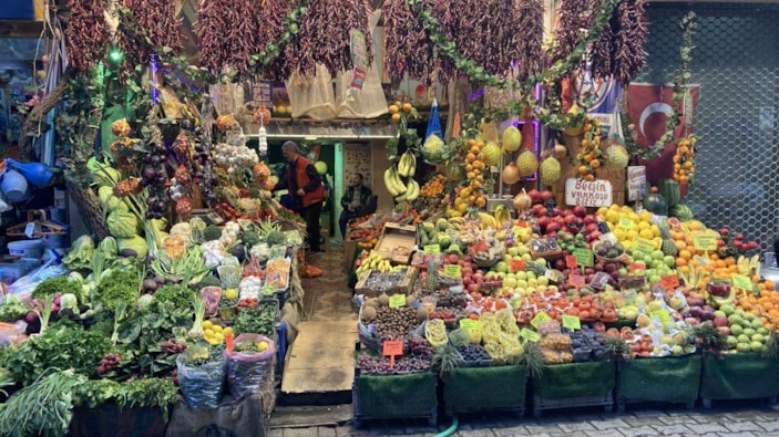 Güney Amerika'dan gelen kirazın kilosu bin 250 liradan satılıyor