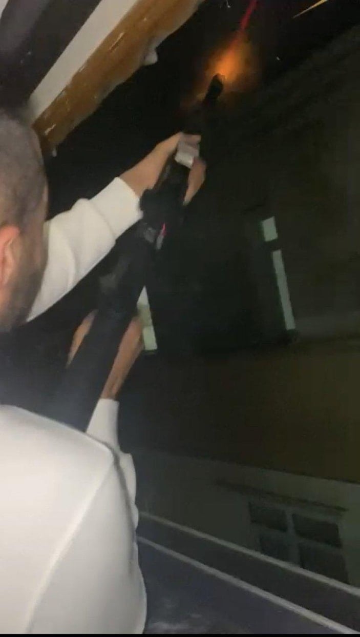 Beyoğlu’nda bir grup maganda, yılbaşı gecesi terör estirdi