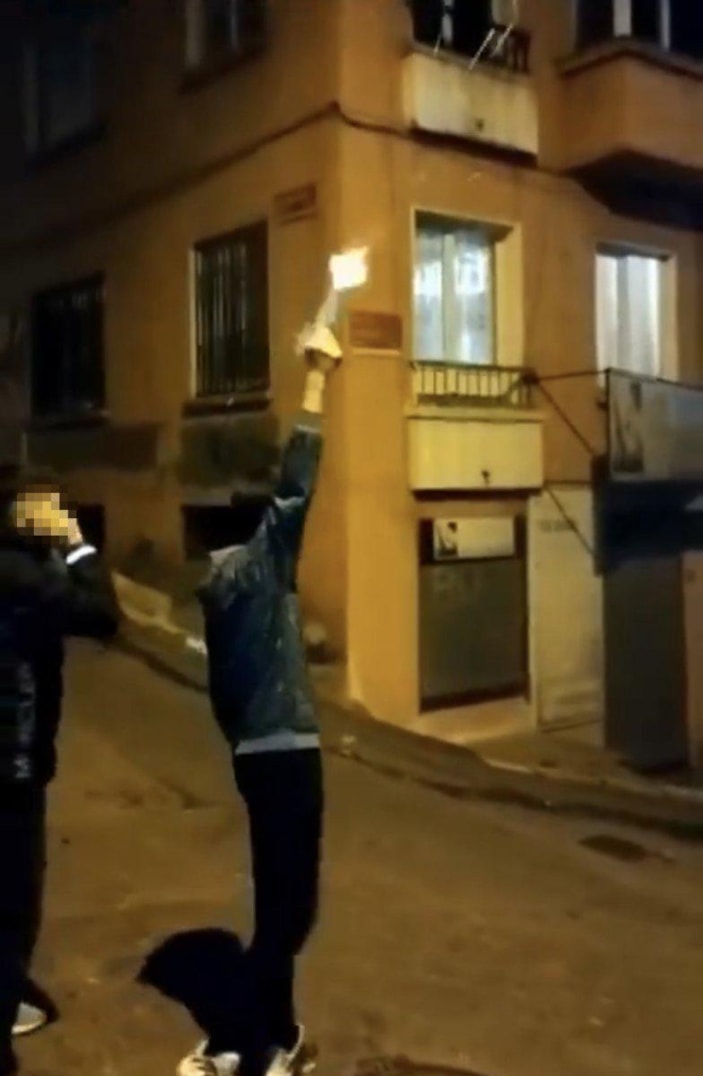 Beyoğlu’nda bir grup maganda, yılbaşı gecesi terör estirdi