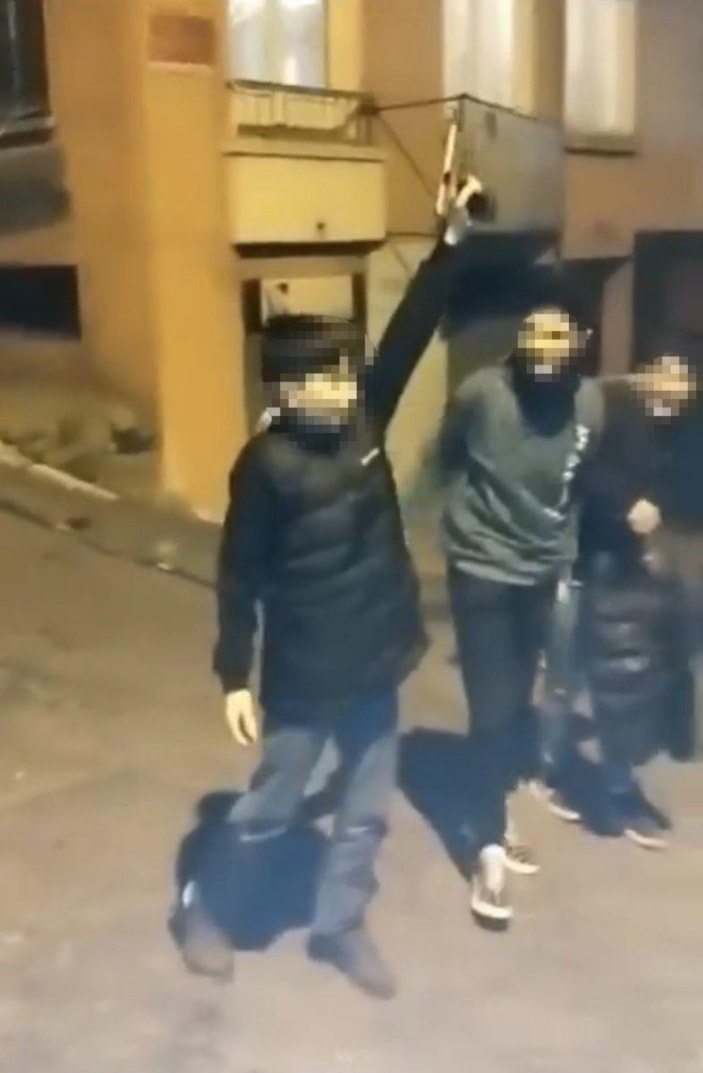 Beyoğlu’nda bir grup maganda, yılbaşı gecesi terör estirdi