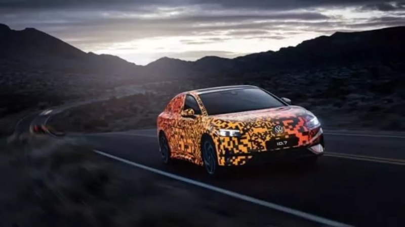 Passat'ın yerini alacak model Volkswagen ID.7 tanıtıldı