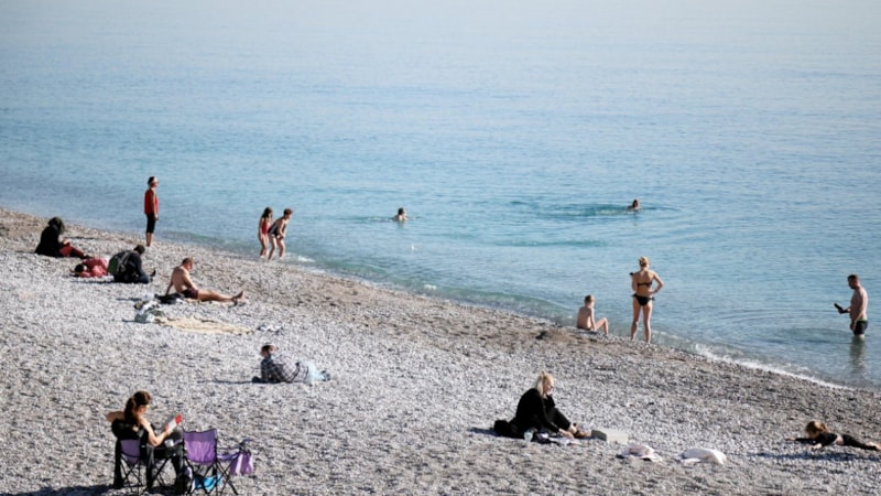 Antalya'da ocak ayında denize girdiler