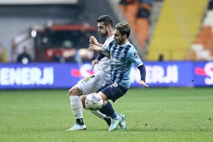 a Adana Demirspor, İstanbulspor'a fark attı