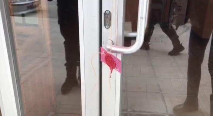 Tekirdağ'da simit fırınında gezinen fare kamerada