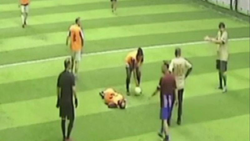 Tuzla’daki halı sahada maç yaparken kalp krizi geçirip öldü