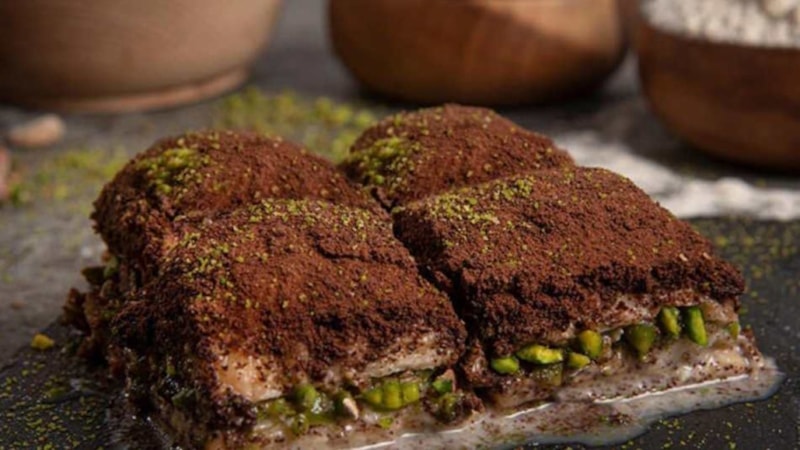 Evde hazırlayabileceğiniz en pratik soğuk baklava tarifi! Gelinim Mutfakta soğuk baklava nasıl yapılır?