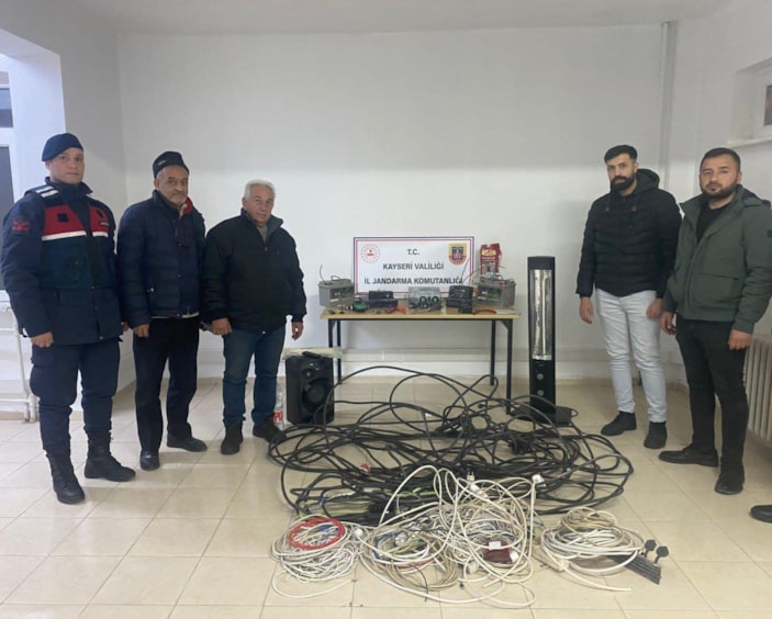 Kayseri'de jandarma tarafından 6 hırsızlık olayı aydınlatıldı