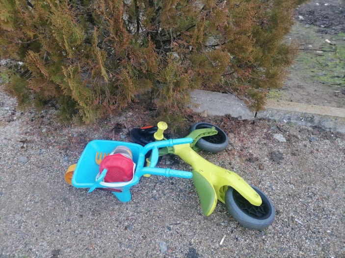 Manisa'da su kuyusuna düşen baba-oğul'dan geriye kalanlar 