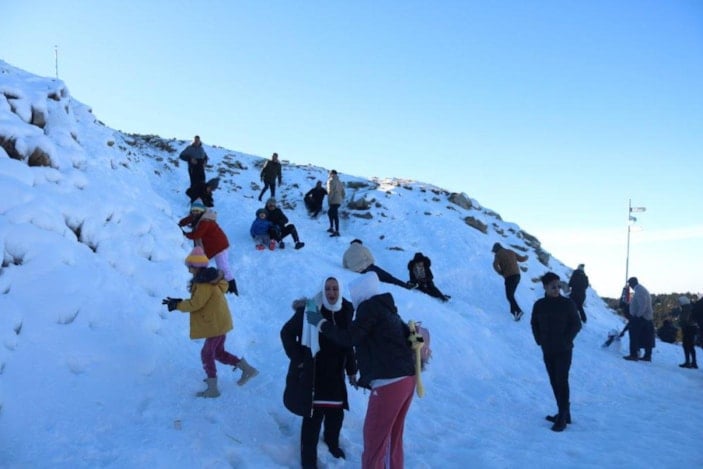 Uludağ'da beklenen kar gelmedi