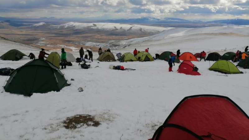 Sarıkamış şehitleri için 3 bin 180 rakımda nöbet tutuldu