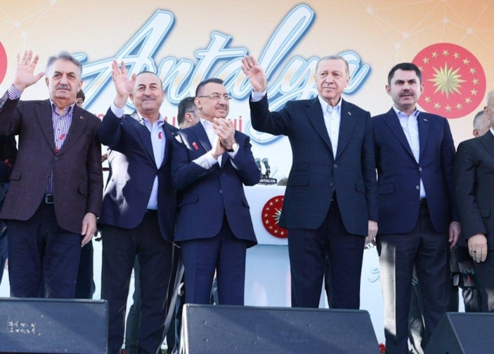 Bakan Çavuşoğlu Antalya'da toplu açılış töreninde konuştu: