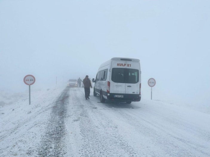 Muş'un yükseklerinde yoğun kar yağışı -2
